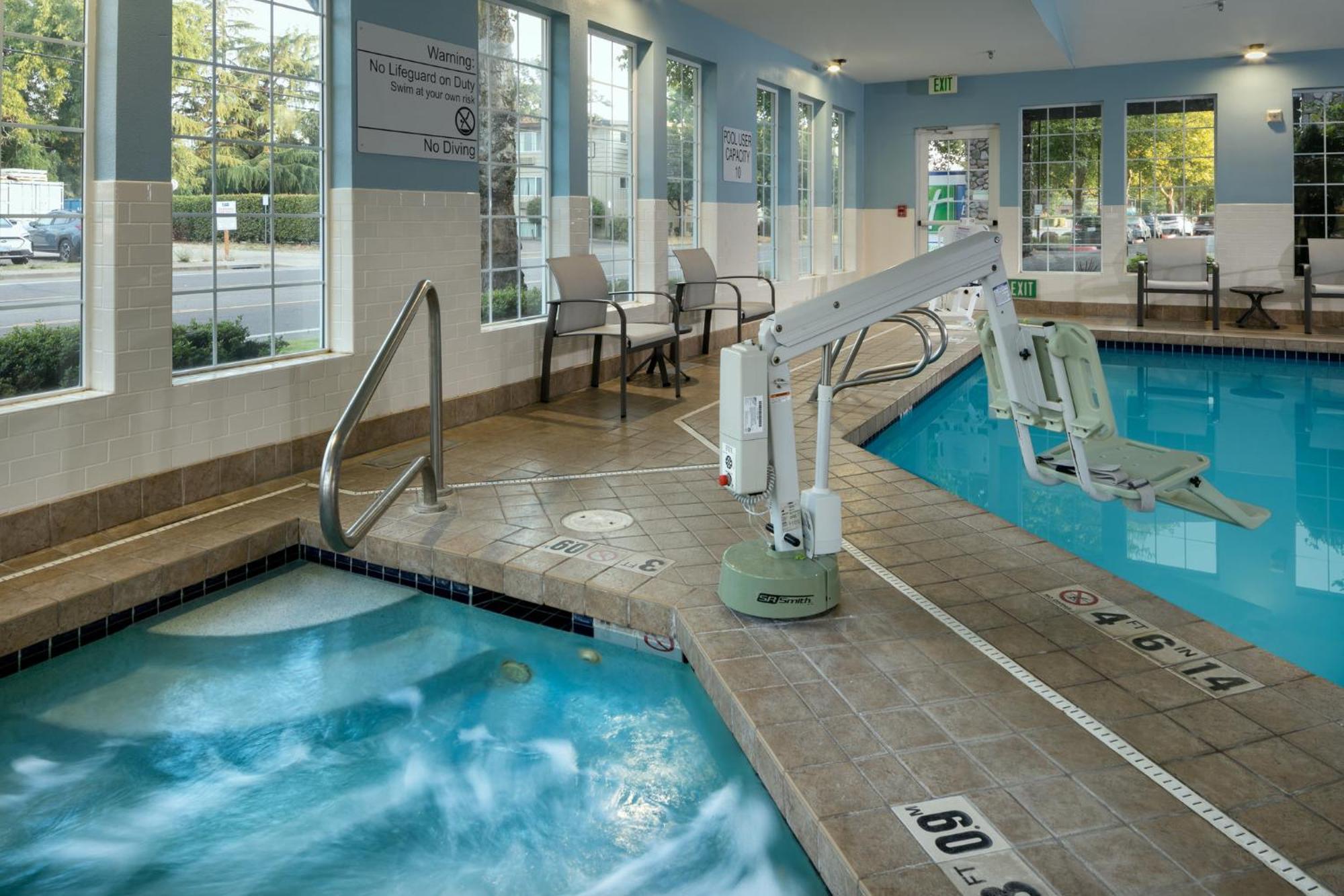 Holiday Inn Express Corvallis-On The River By Ihg Exteriér fotografie